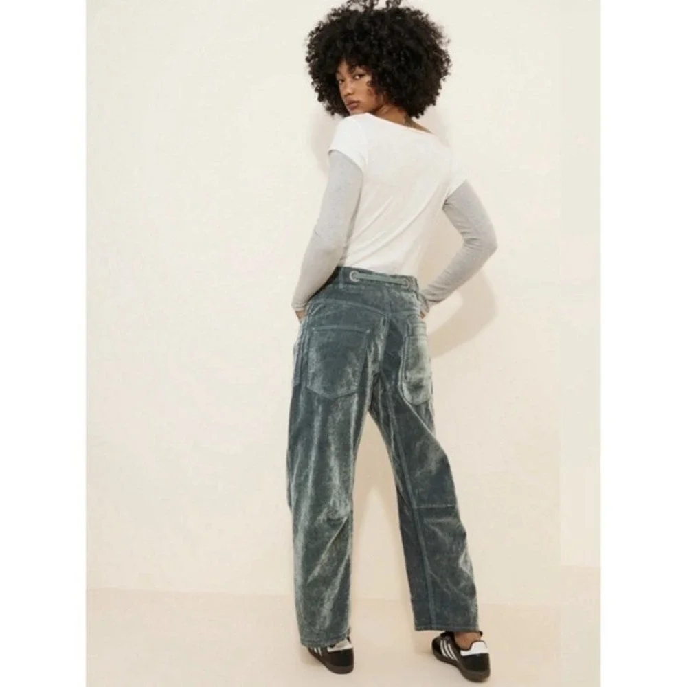 Free People Flocked Moxie Barrel Jeans Mt Green Blue Low Slung Velvet 31 NWOT